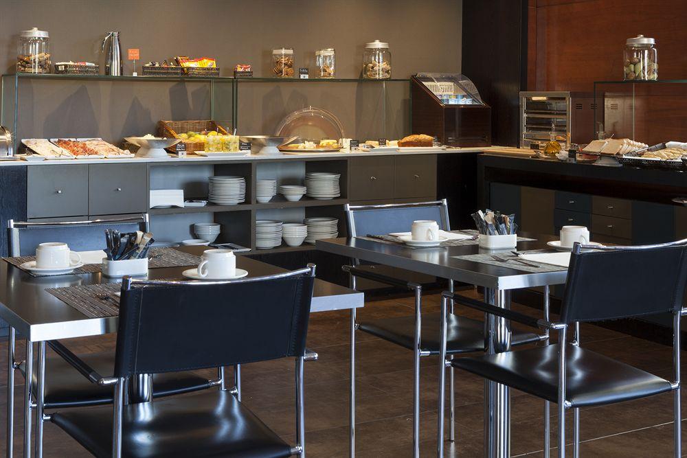 Ac Hotel Ponferrada By Marriott Εξωτερικό φωτογραφία
