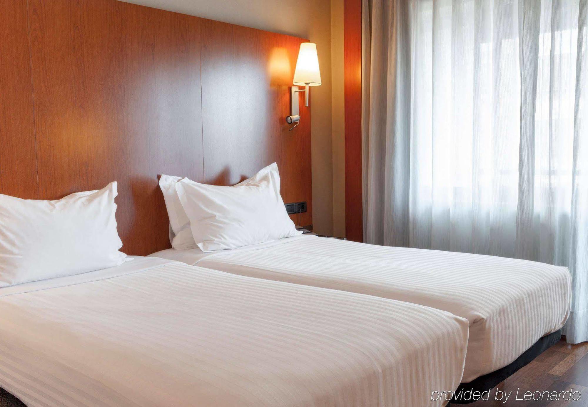 Ac Hotel Ponferrada By Marriott Εξωτερικό φωτογραφία