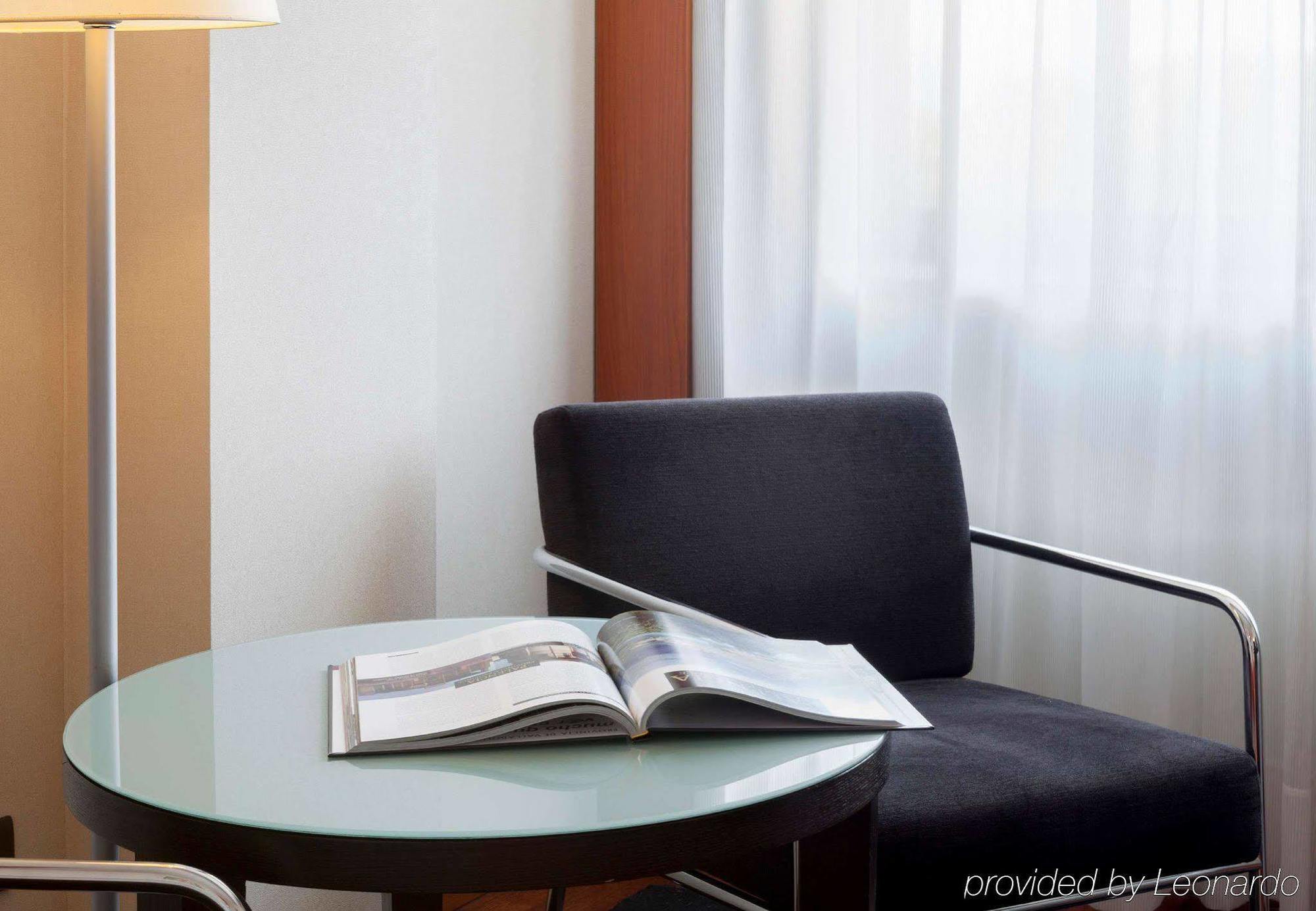 Ac Hotel Ponferrada By Marriott Εξωτερικό φωτογραφία