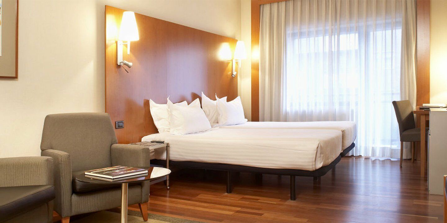 Ac Hotel Ponferrada By Marriott Εξωτερικό φωτογραφία