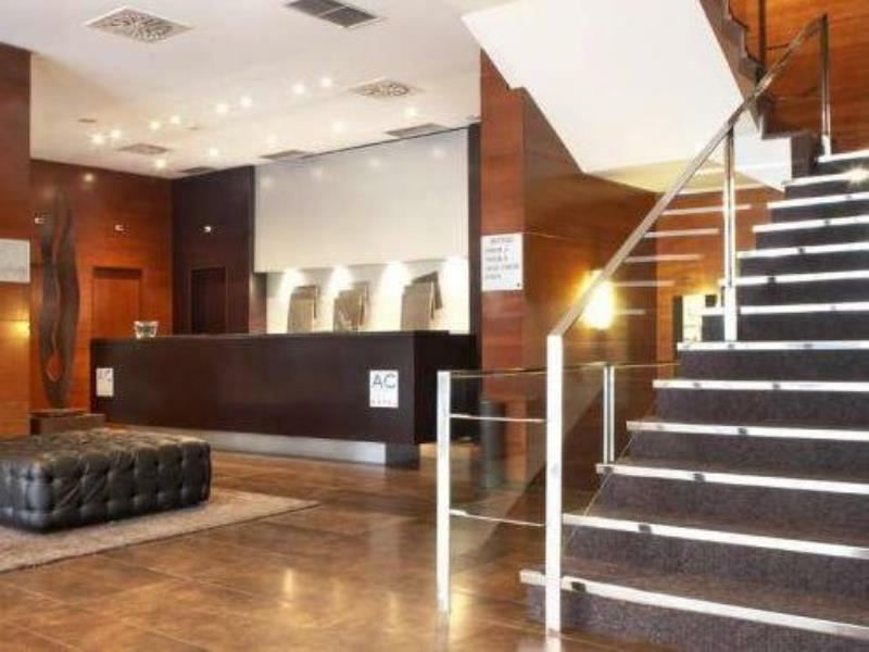 Ac Hotel Ponferrada By Marriott Εξωτερικό φωτογραφία